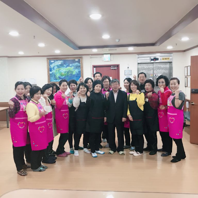 엔젤 및 한국실버요양보호사교육원 후원금 전달식